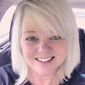 Meet your Posher, Dana